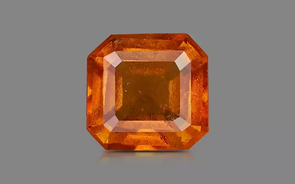 Hessonite (3.73-Carats)
