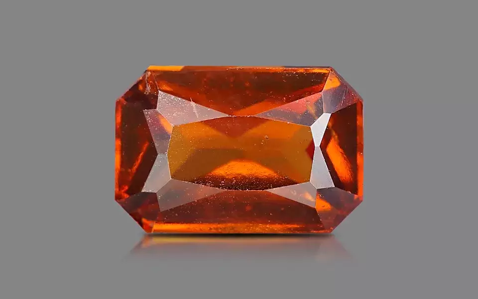 Hessonite (1.20-Carats)