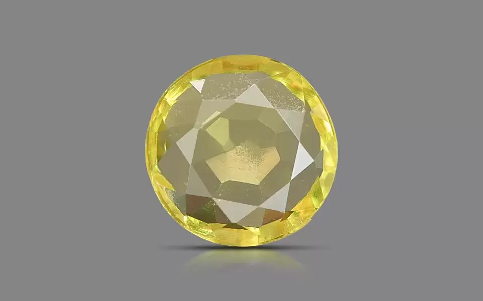 Yellow Sapphire ( 3.26- Carats)