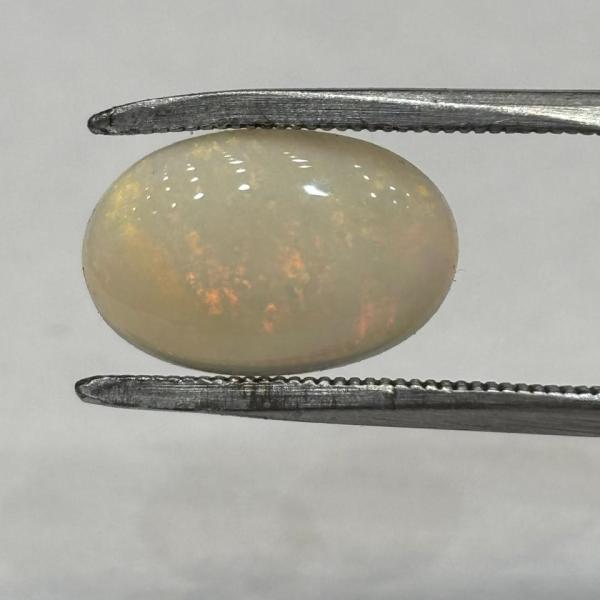 Opal 3.40 Carat